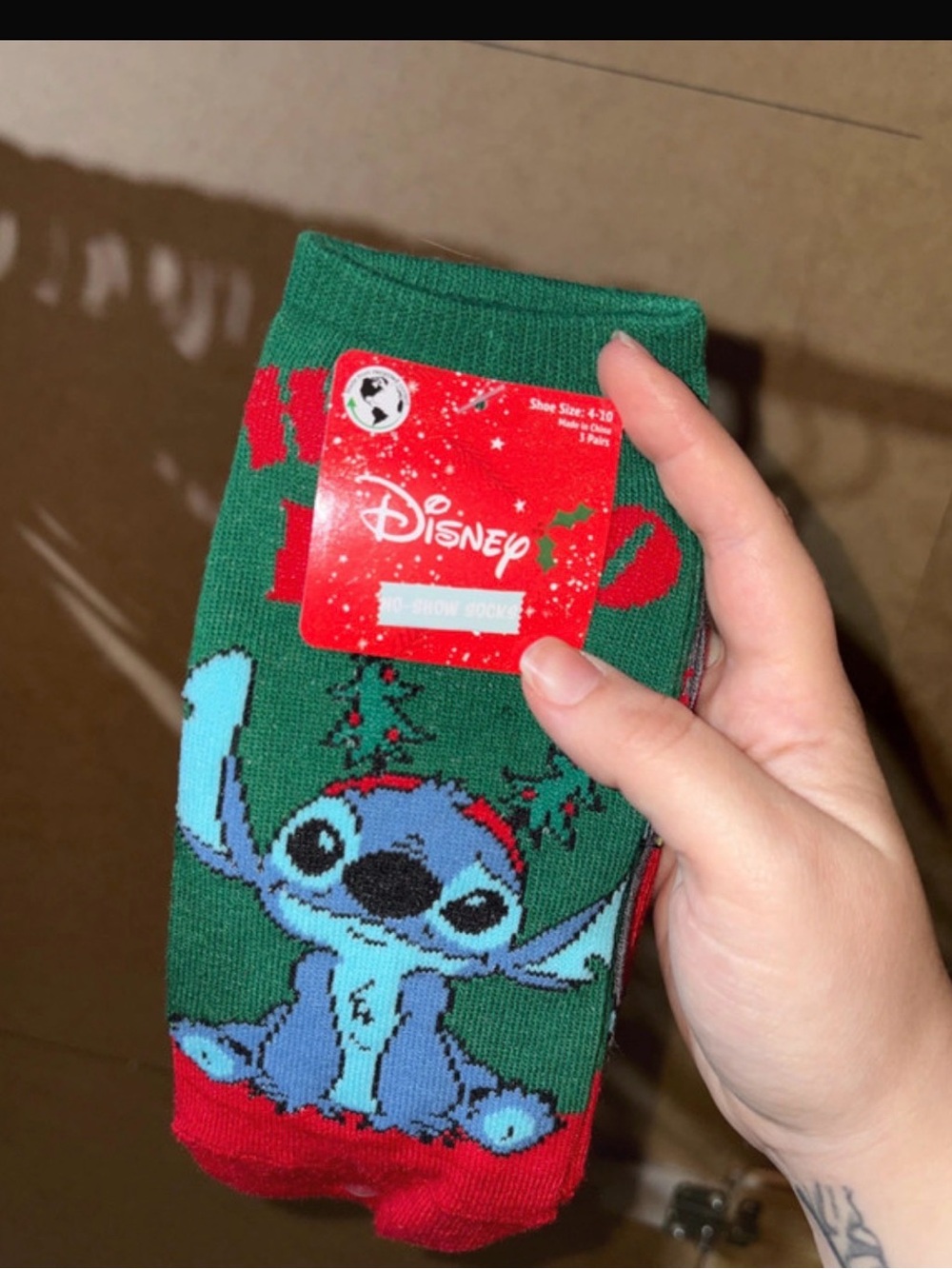 Disney women Green Stitch Holiday Socks